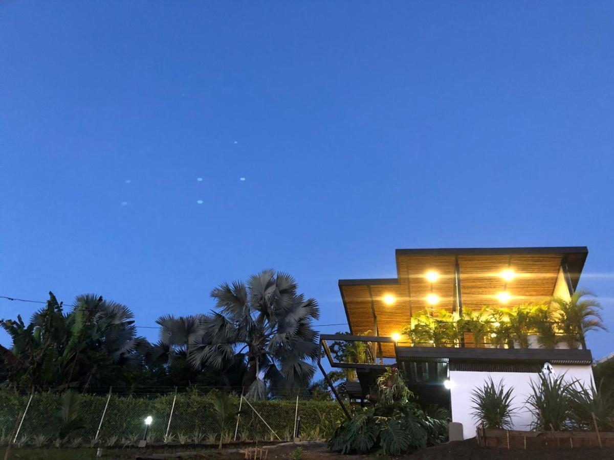 Verdes Habitat Glamping * Palestina (Caldas)